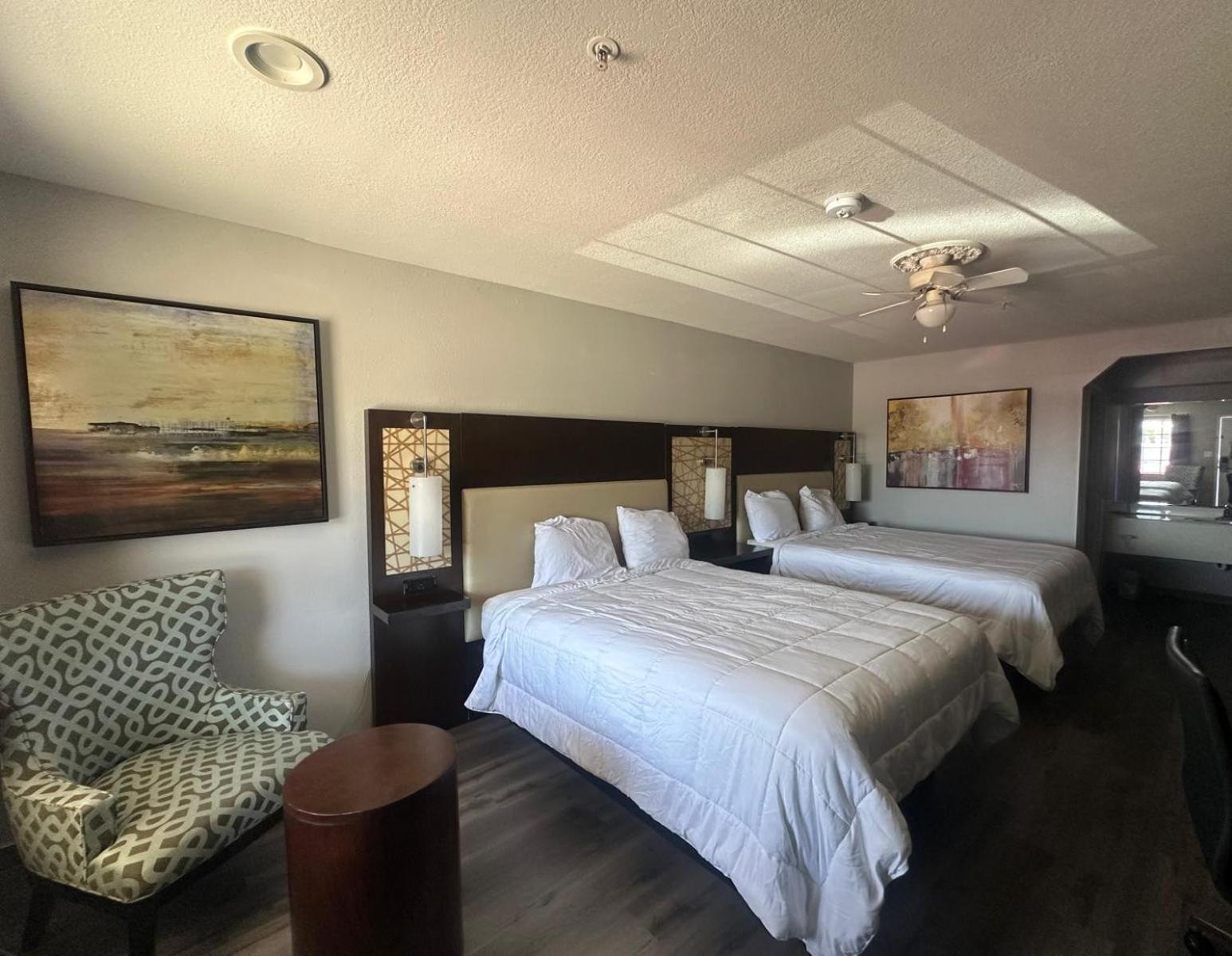 Motel Executive &